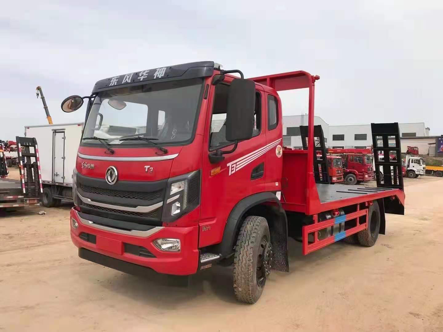 國(guó)六東風(fēng)華神T3單橋平板運(yùn)輸車圖片