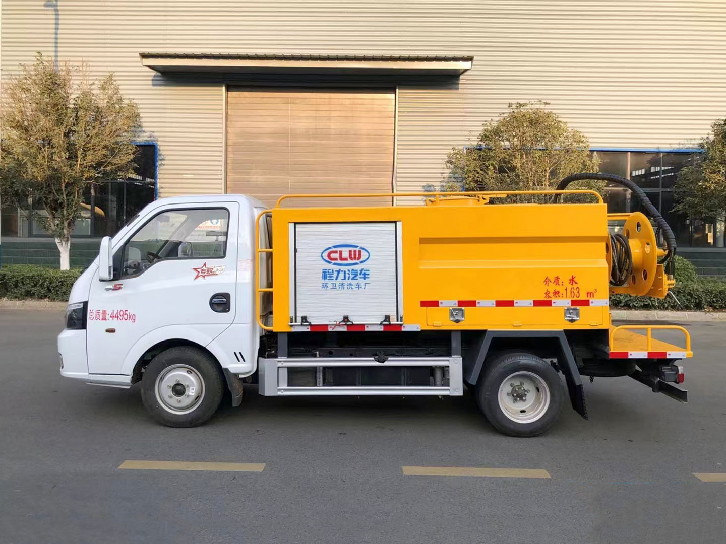 國(guó)六東風(fēng)途逸高壓清洗車(chē)圖片